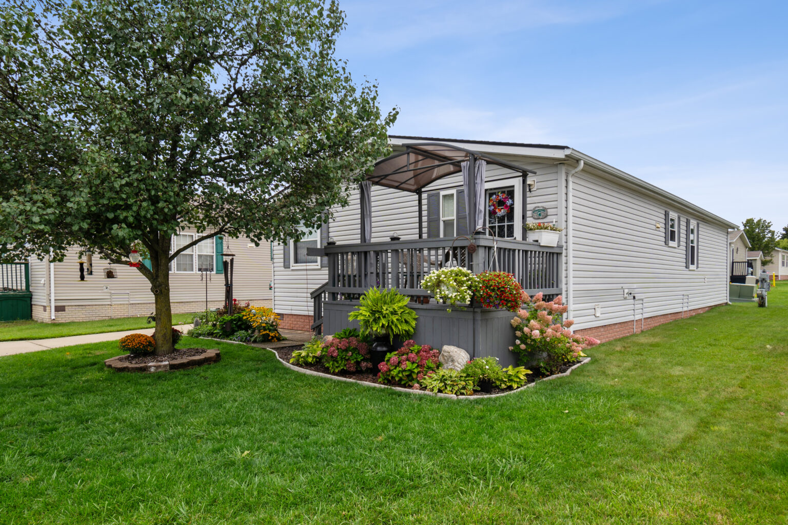 Ridgewood Photos Milford, MI AJR Home Sales